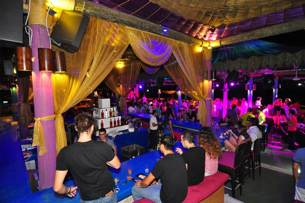 Saturday Night Fever At Edde Sands